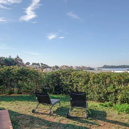 Le Rayolet By Interhome *