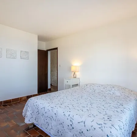 Le Rayolet By Interhome * 勒布鲁茨