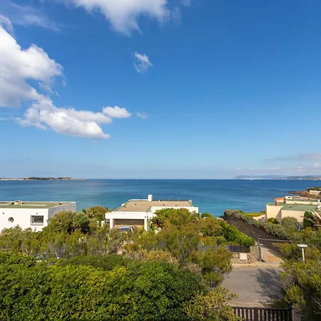 Le Rayolet By Interhome